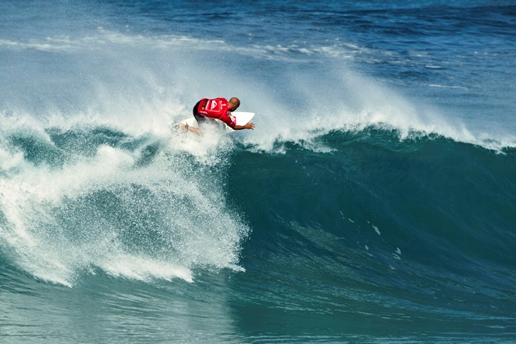 Image surfingfloater.jpg